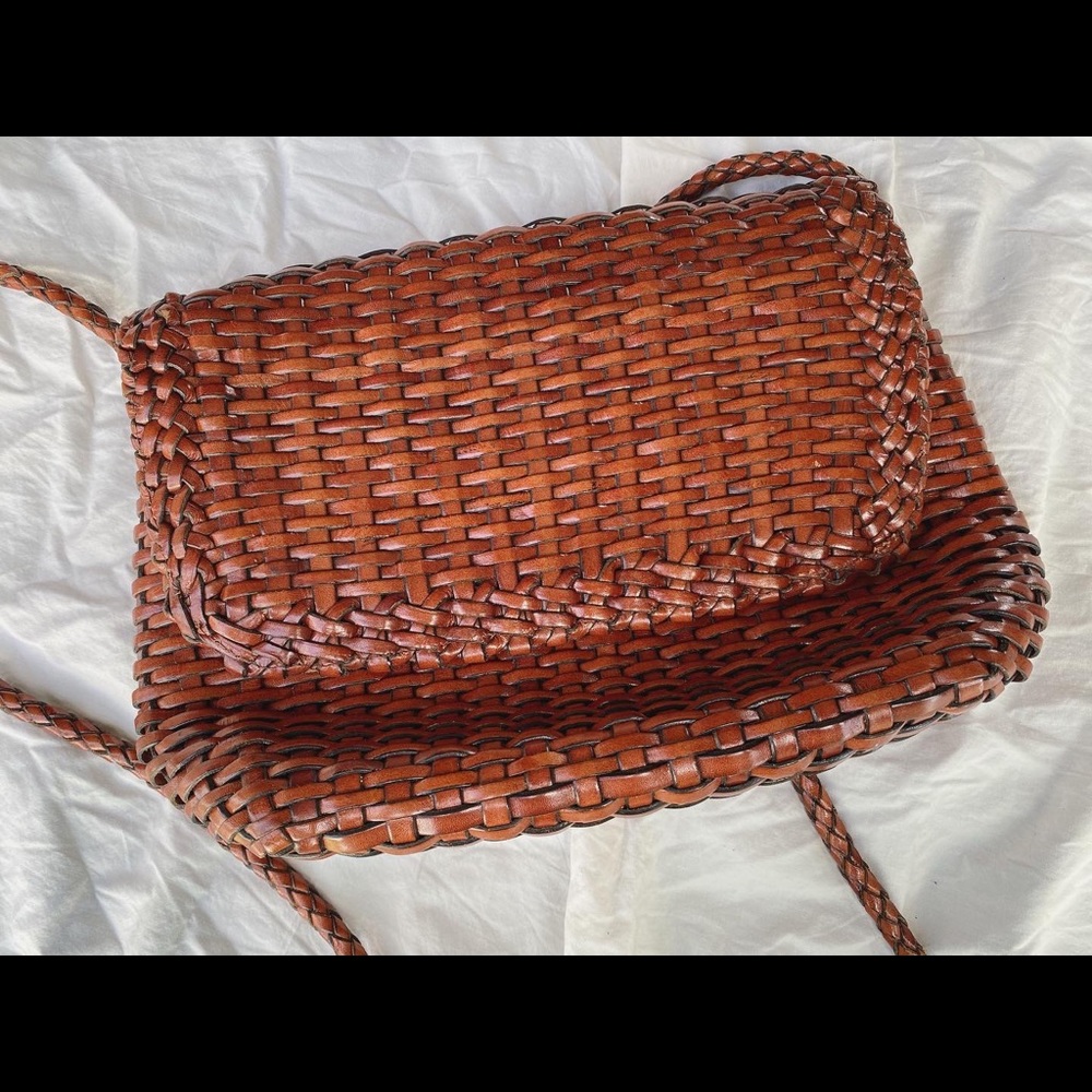 Talbots 100% leather weave handbag